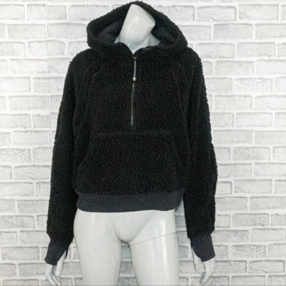 Lululemon Athletica Lulu XL/XXL Black Sherpa Teddy Bear Cropped Hoodie - Picture 4 of 13